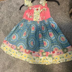Girls dress